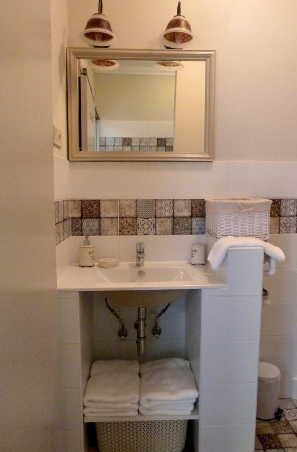 VárLak Apartman Debrecen Esterno foto